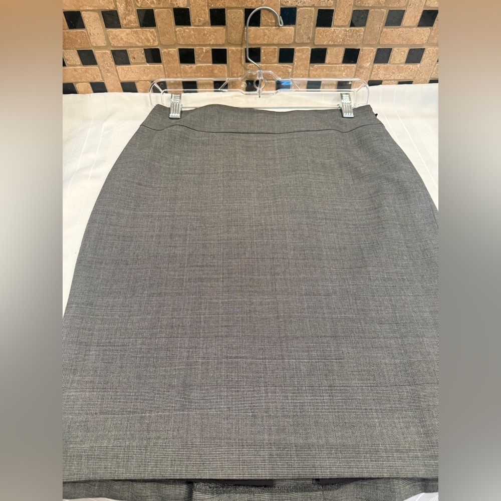 Wore once Ann Taylor Classic Gray Pencil Skirt